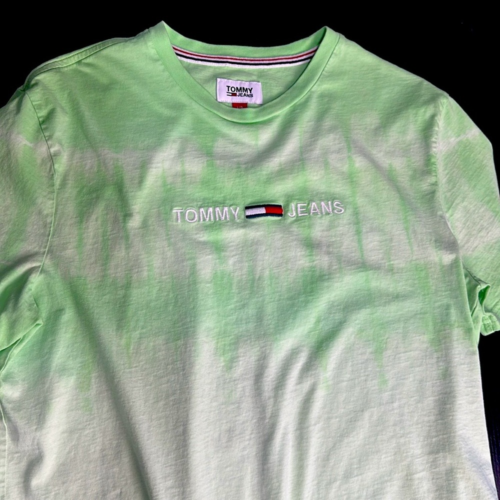 Tommy Hilfiger Tommy Jean Green Tie-Dye tshirt Men’s Size Large